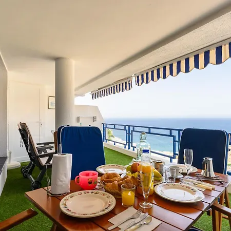 Charming With Terrace, Swimming Pool And Sea Views * 타우리토