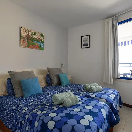 Charming With Terrace, Swimming Pool And Sea Views 아파트 타우리토