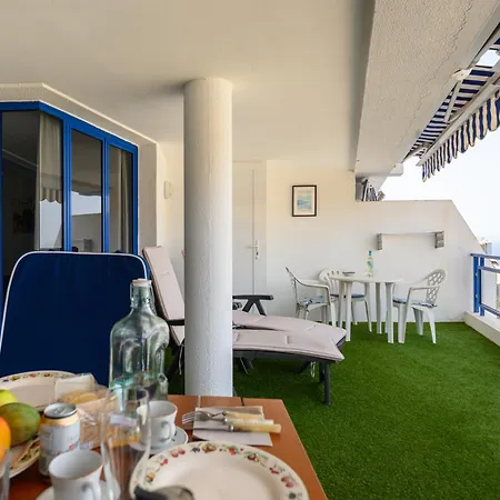 Charming With Terrace, Swimming Pool And Sea Views 타우리토