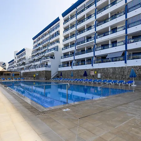 Charming With Terrace, Swimming Pool And Sea Views * 타우리토