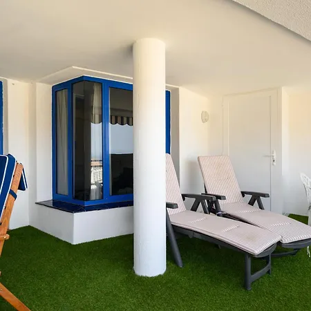 아파트 Charming With Terrace, Swimming Pool And Sea Views 타우리토