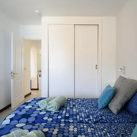 아파트 Charming With Terrace, Swimming Pool And Sea Views